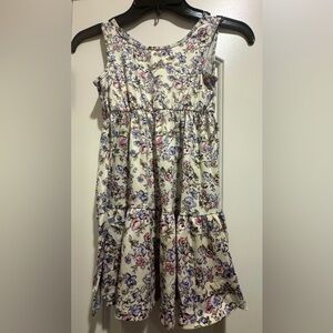 Girl Heart and Arrow dress size 6